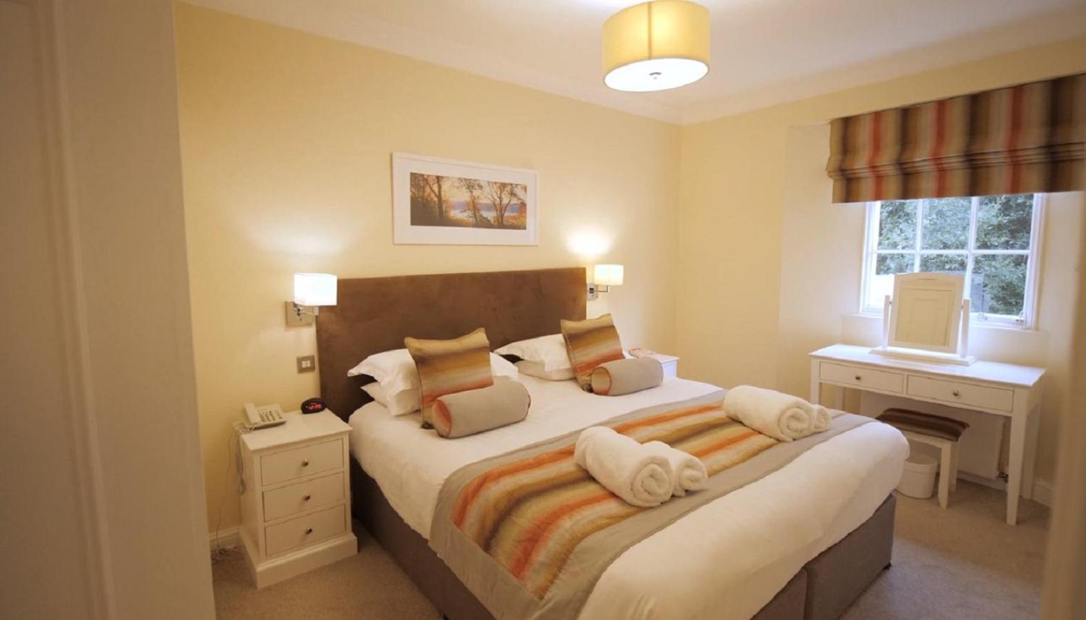 The Osborne Apartments Torquay Bagian luar foto