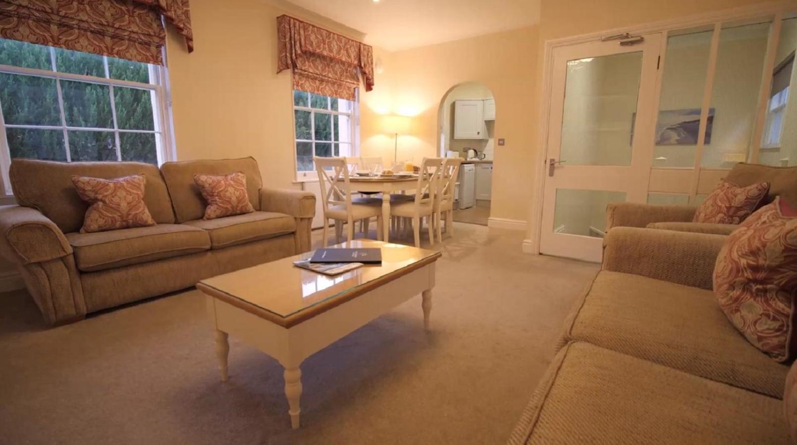 The Osborne Apartments Torquay Bagian luar foto