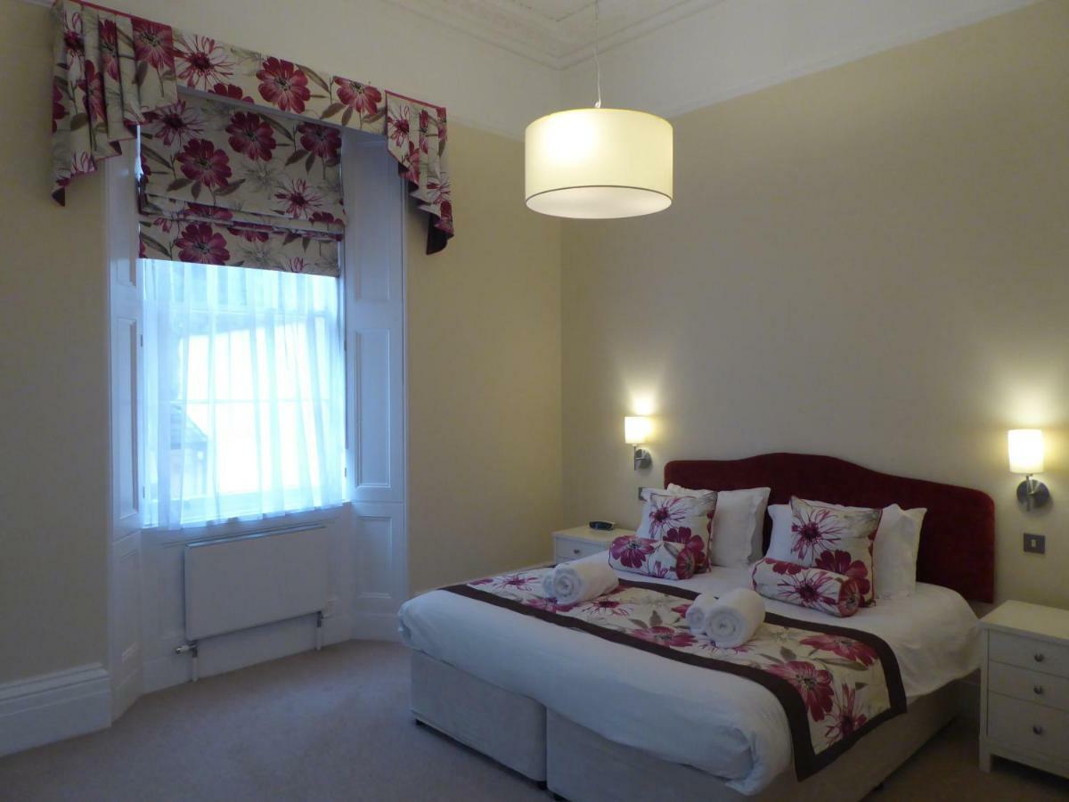 The Osborne Apartments Torquay Bagian luar foto